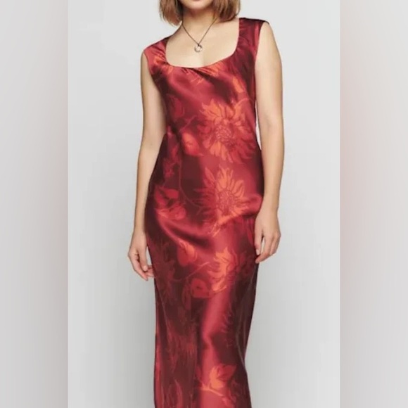 Reformation Red Satin Floral Scoop-Neck Midi Dress - Picture 2 of 6